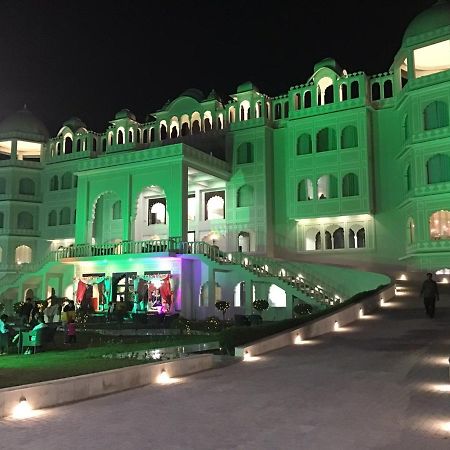 Indralok Palace Hotel & Resort Morena Luaran gambar